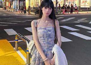“17c吃瓜”app，方便你悄悄吃个瓜，偶尔坏坏，非常美丽！