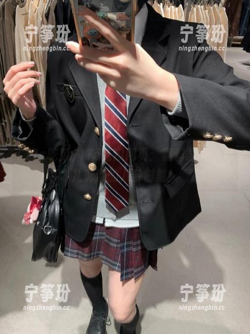 17c吃瓜 17c吃瓜网页:黑料曝光,倍儿刺激的八卦时刻!
