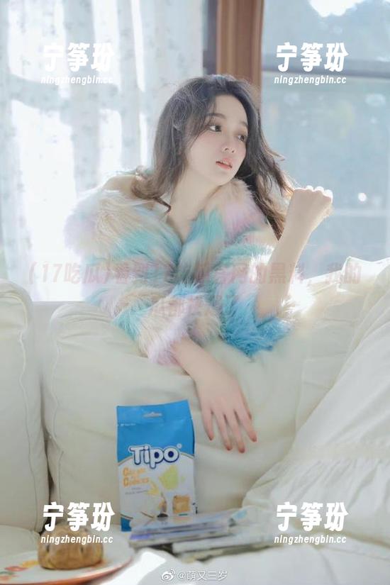 17吃瓜 看到17吃瓜官网的黑料,我的瓜都快爆了