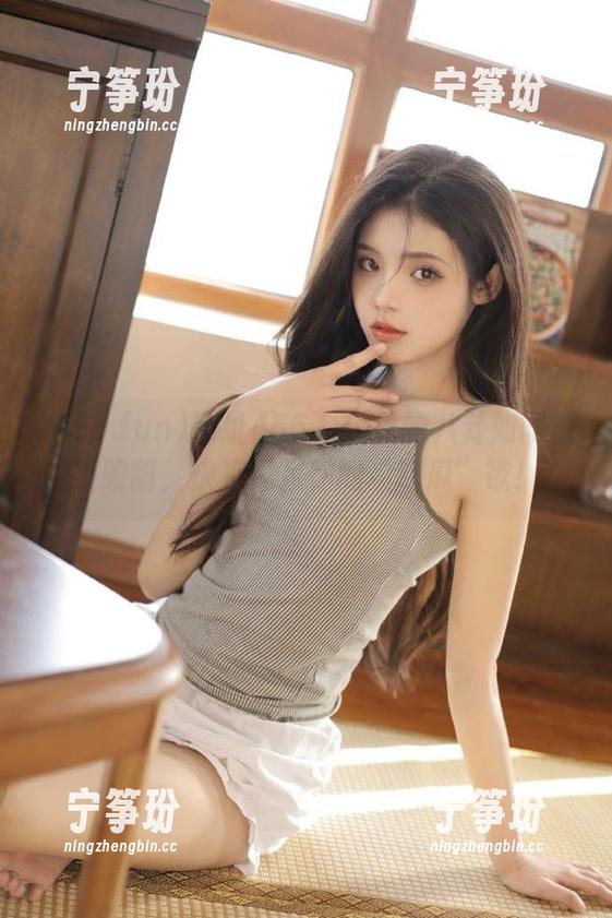 网址455.fun里的八卦如同糖果般甜，快来满足你的“吃瓜”欲！