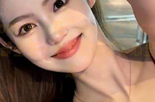 有人在“www.51.com”狂欢，我却坐在一旁默默观看，心里一阵鸡冻。