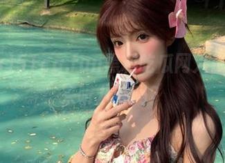 51cg.fun黑料吃瓜网入口：想进来听八卦吗？