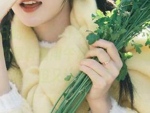 “51今日吃瓜”里的链接，群众的爆料如同午后的阳光，明亮得刺眼，但又让人受不了。