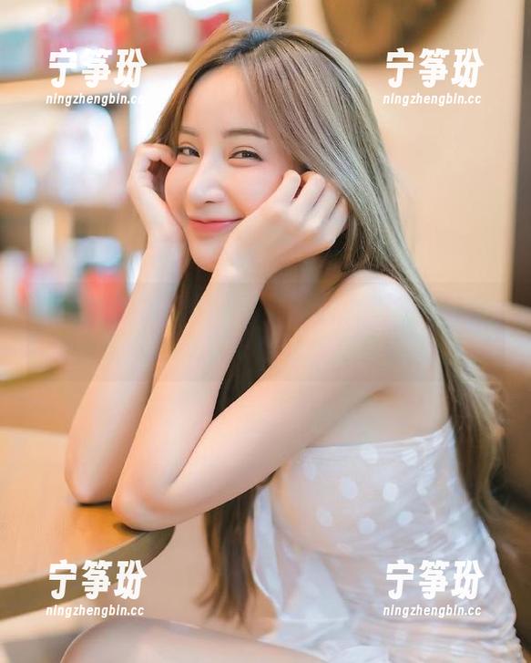 51朝阳群众发布的评论区都是吃瓜高手？我竟然有点磕到！