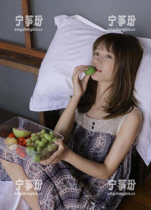 51热门吃瓜 吃瓜群众的必备:51热门吃瓜黑料线路任你逛!