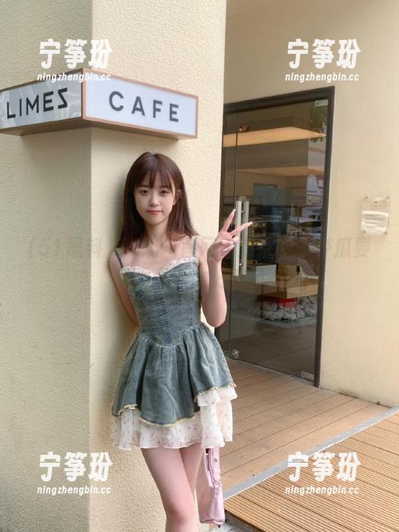 51黑料官网：到底有多少瓜要我吞下？太好奇了！