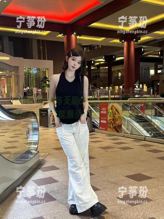 每天刷66吃瓜网，感觉资源不仅丰富，还能顺便参加‘八卦健身’！