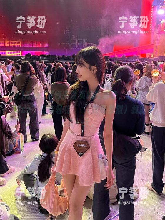 期待在首页续写新章，感觉“718sx”总能轻松뽀개（轰轰烈烈）我的平淡一天。