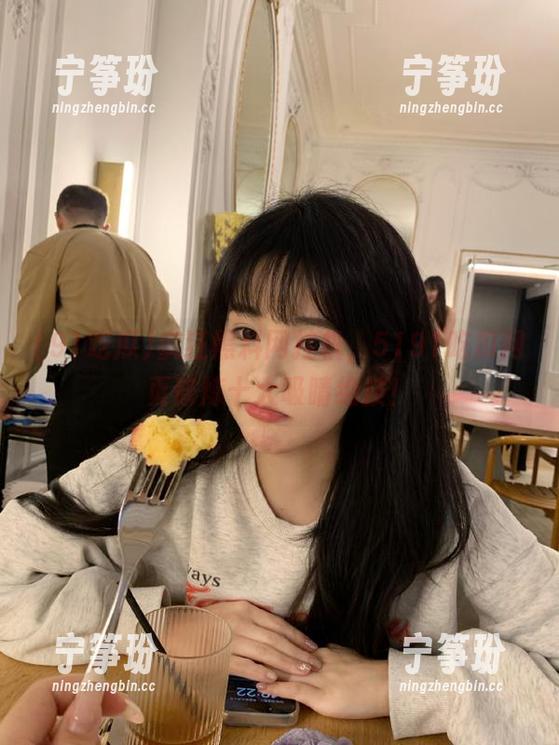 91吃瓜 疯狂黑料网挂机,5191吃瓜网页修炼十大吸睛绝技!