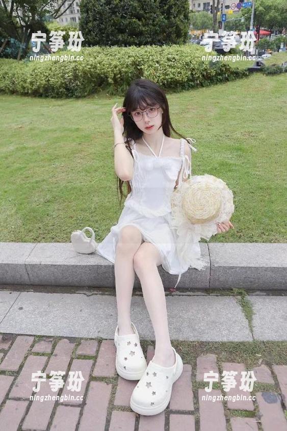 998su 最爱998su上的视频,总是忍不住要一个人偷偷看!