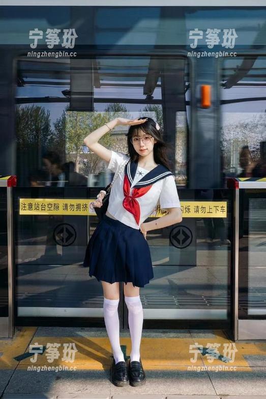 直达“cgw”，我只想听听八卦是不是能让我喘口气。
