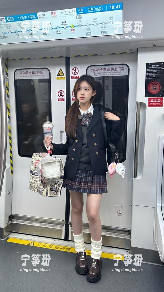 “cg网”更新了，里面有啥新鲜玩意儿？我好奇的小心脏已经在flutter了！
