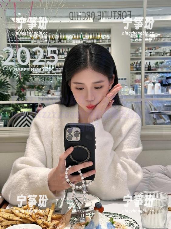 tttzzz.com 就我一个人觉得,观看www.tttzzz.com的内容好像变得越来越离谱吗?
