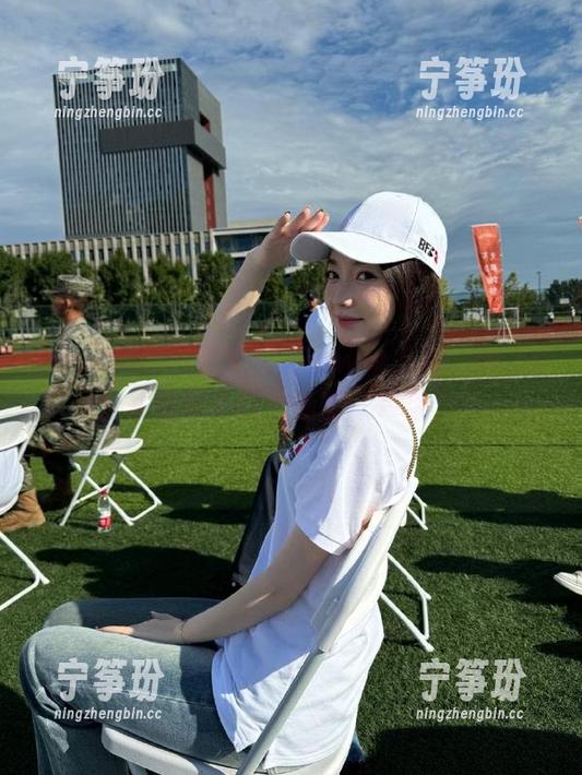www.51 更新!在www.51.com.cn上又看到了什么新的“晕染”!