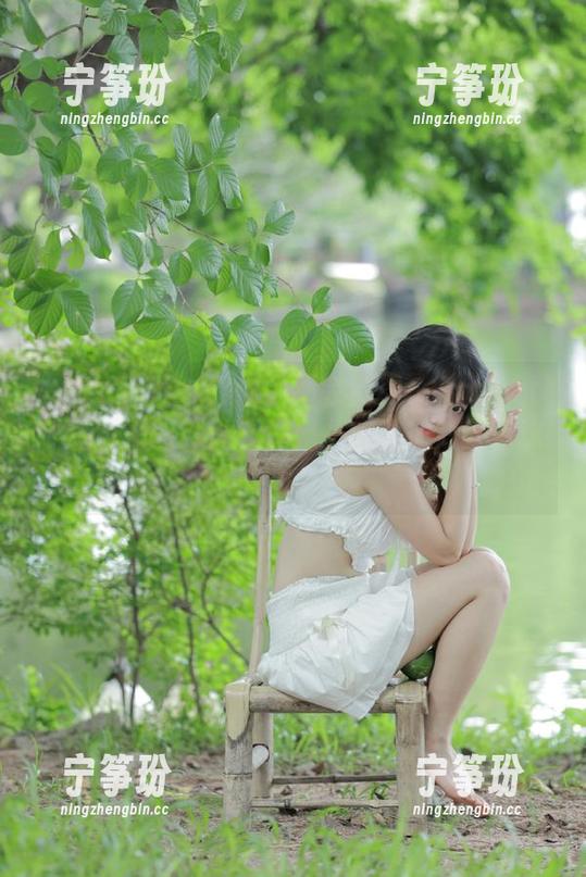 你会不会觉得www.zztt15.com的地址就像是一扇通往八卦星球的大门？