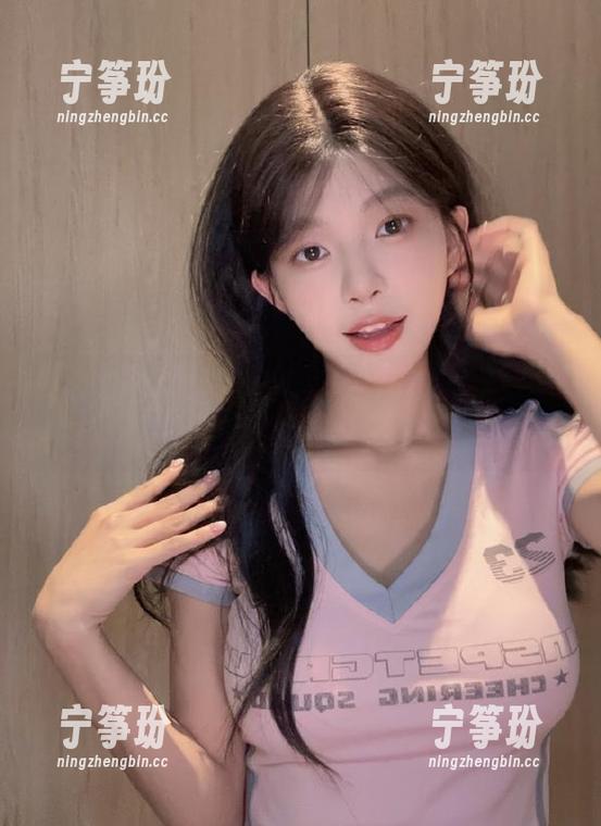 太离谱了吧！“zzzttt14.com”发布的内容刷新了我的三观
