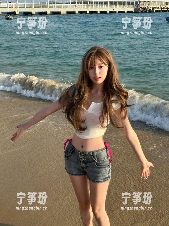 zzzttt 太精彩了,我都觉得“zzzttt.su”该改名叫“永不迷路”了!