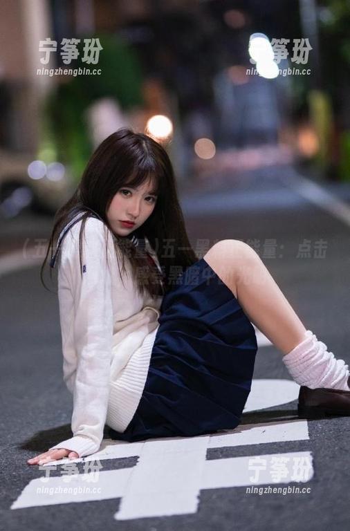 五一黑料正能量：点击网址，感受黑暗中的光明