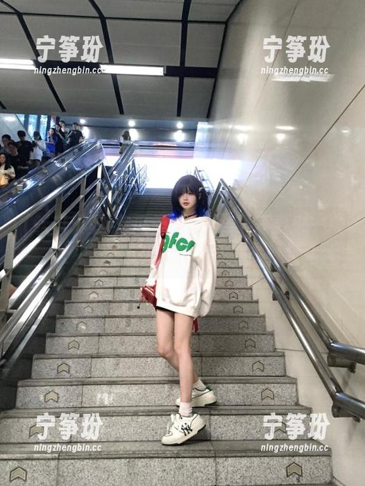 吃瓜天堂更新，要不要来一次“舌尖上的舆论”？