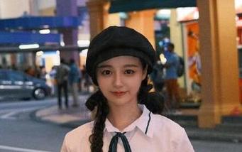 一不小心下载了‘吃瓜天堂’，我变成瓜友界的‘吃瓜大佬’！