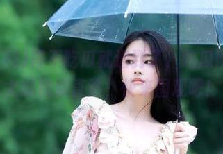 再不吃瓜就迟到了，吃瓜网热门大瓜视频直达，快来围观吧！