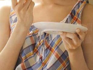 在线没事做？快来找吃瓜网入口聊聊天，顺便就变成了酸甜瓜仙子～
