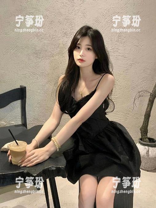 黑哥扒料最新更新：瓜越来越多，快拿小板凳坐好！