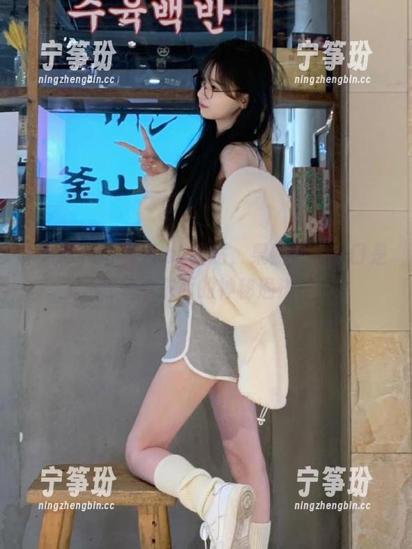 黑料.su网站，果然有个入口是藏着好东西的神秘通道～