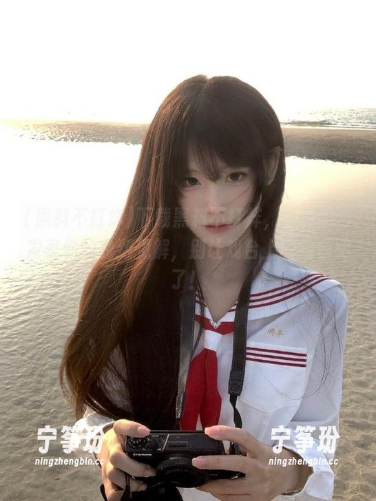 下载黑料不打烊，边吃瓜边发表你的独到见解，别让戏台上的角色跑了！