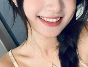 就在永久黑料专区，八卦不断更新，人设随时崩塌！