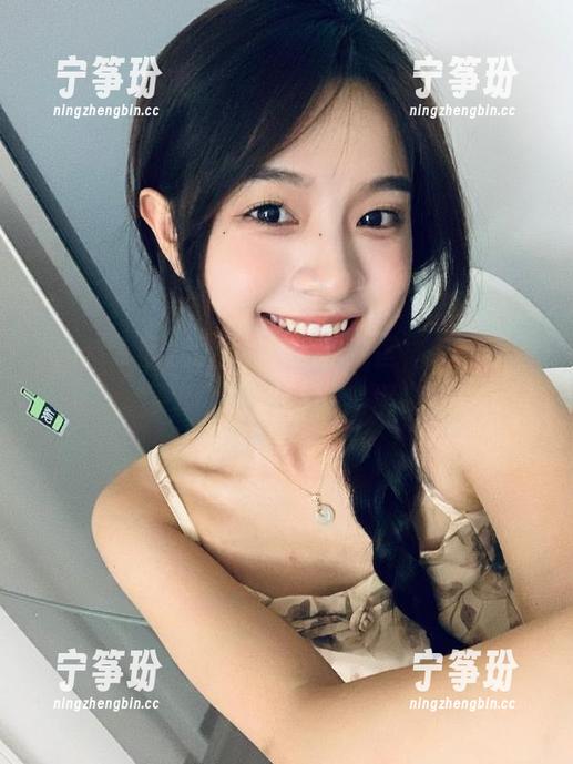 黑料专区 就在永久黑料专区,八卦不断更新,人设随时崩塌!