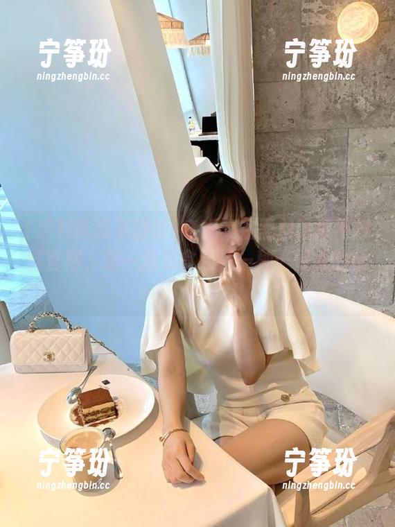 老虎菜在黑料吃瓜不打烊官网，是一道美食还是一种…情感的延伸？
