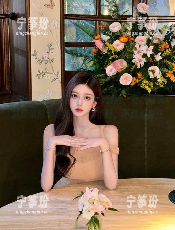 黑料吃瓜网 在海角的海滩边,每次翻黑料吃瓜网苹果版,心情特好,不知道为什么。