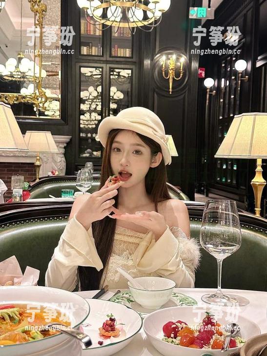 黑料正能量 不信?黑料正能量官网让你永不迷路,摘掉滤镜看世界真是太刺激了!