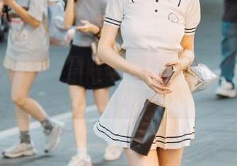 登录黑料社，翻页如翻书，感觉每一行都能戳心！