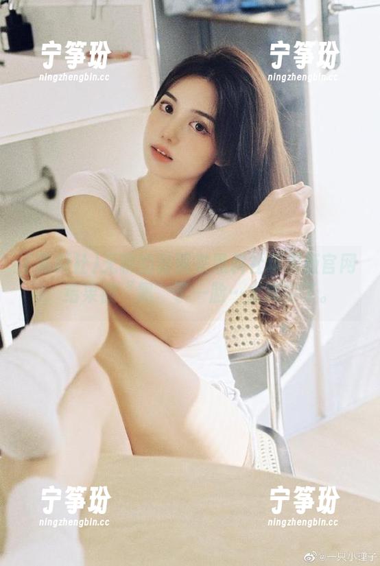 黑料社 无聊的时候来黑料社苹果版官网,结果被“黑”了一脸…太真实了。