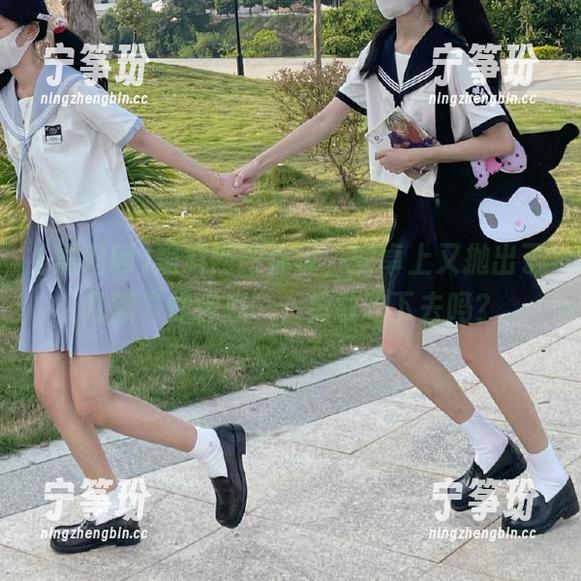 黑料网跟你说，安卓上又抛出了几颗“炸弹瓜”，勇敢吃下去吗？