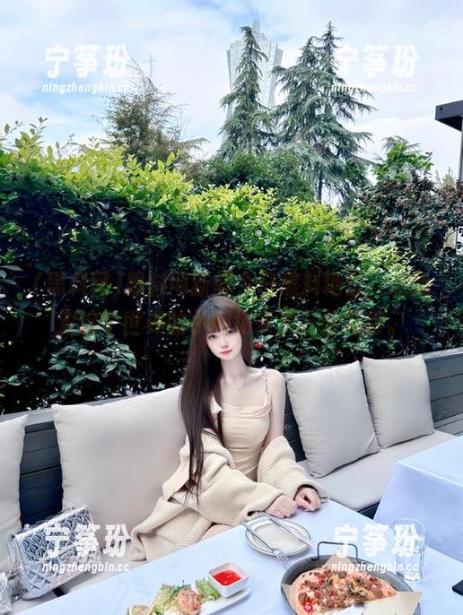 黑料网 黑料网新鲜今日黑料地址,让我对这个世界的小剧场多了几分期待。