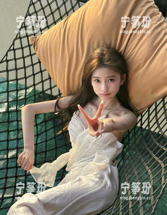 黑料网 永不迷路的吃瓜生活,“黑料网”app下载官网,快把瓜种进你手机里!