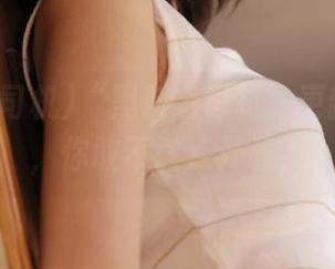 “黑料老司机”更新新奇闻，你敢不敢点开看？